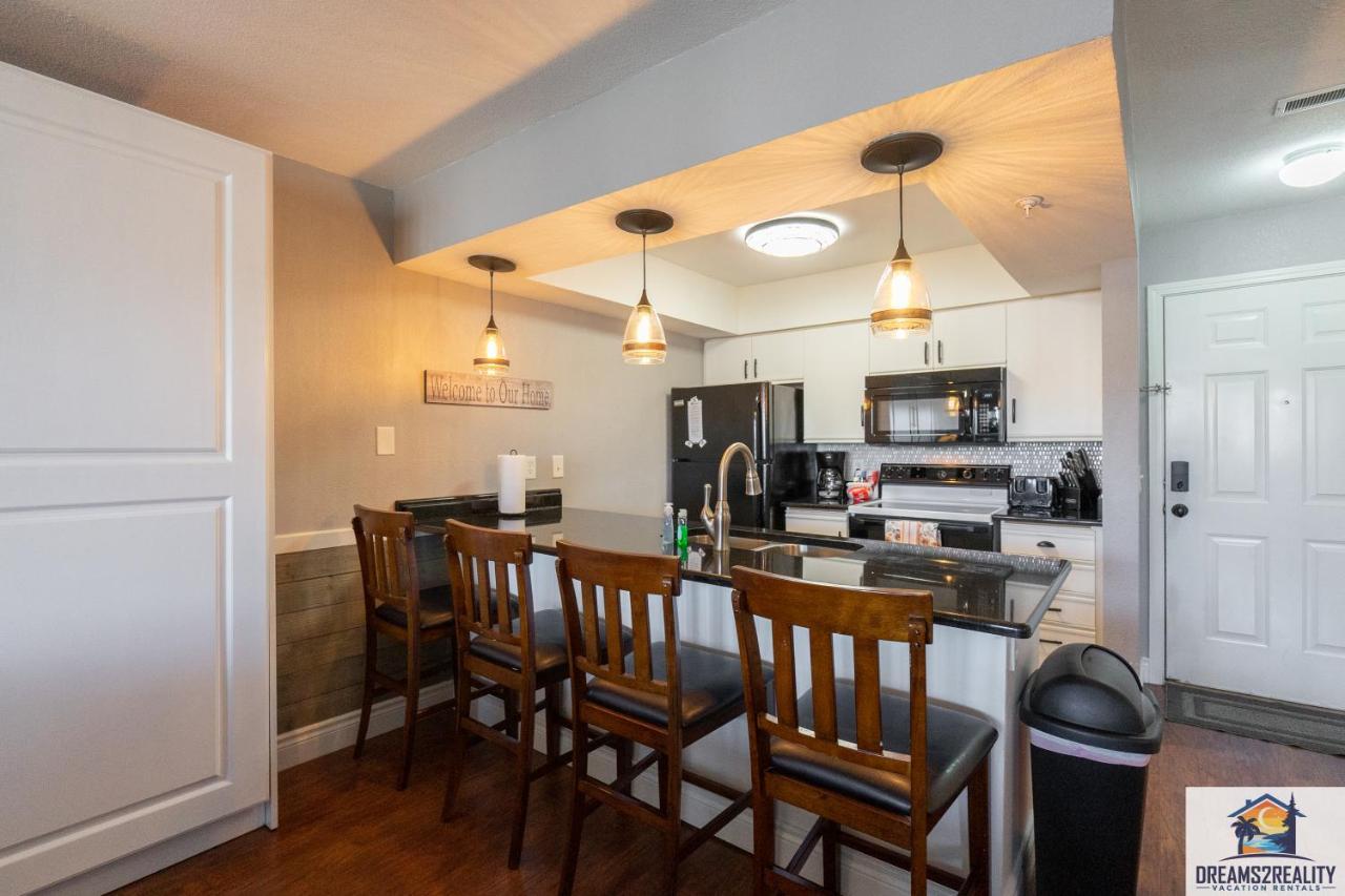 2Br Walk-In Condo - Near The 76 Strip - Free Wifi - Pool - Free Tickets Included - Clb-3 แบรนสัน ภายนอก รูปภาพ