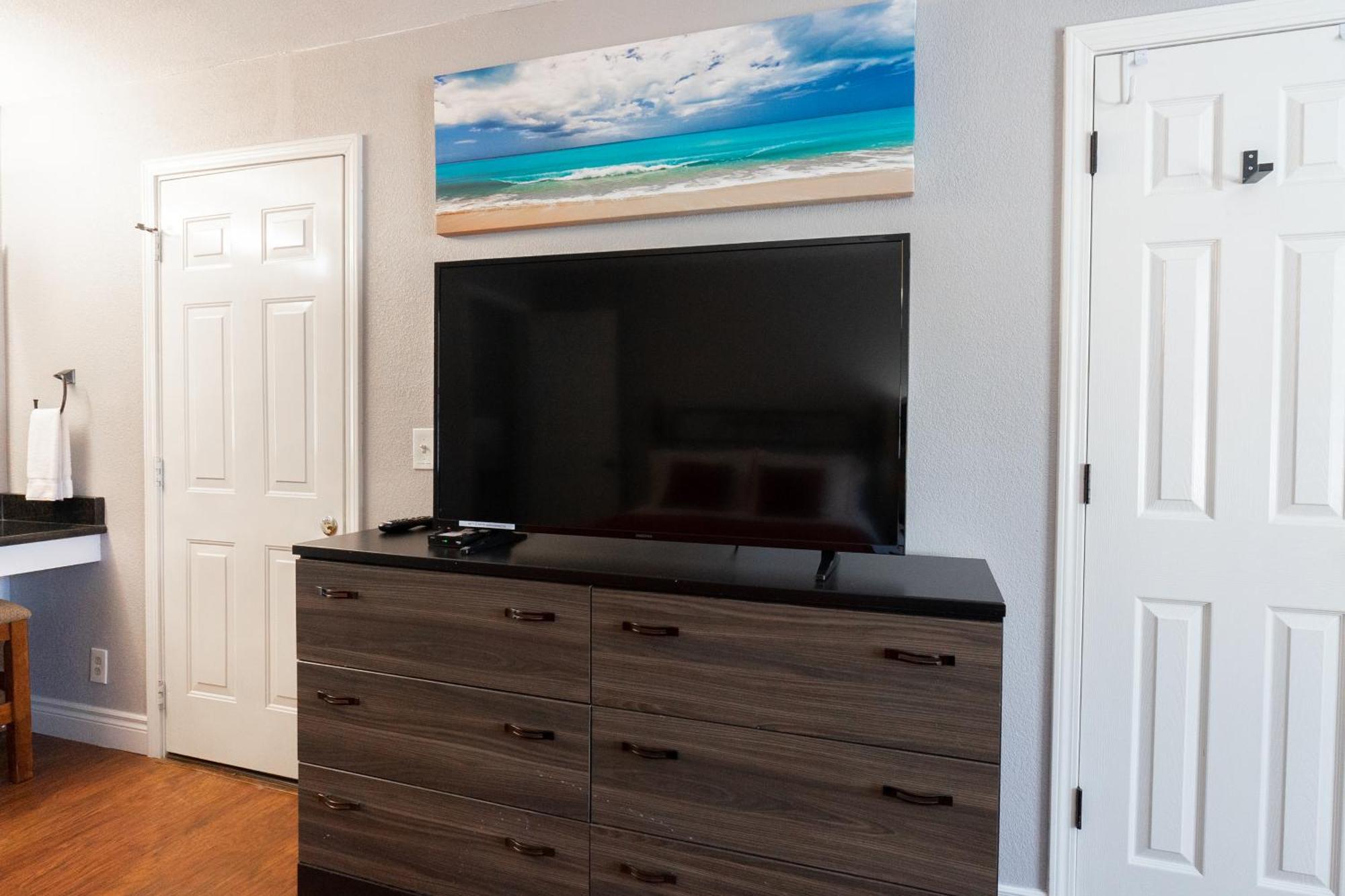 2Br Walk-In Condo - Near The 76 Strip - Free Wifi - Pool - Free Tickets Included - Clb-3 แบรนสัน ภายนอก รูปภาพ