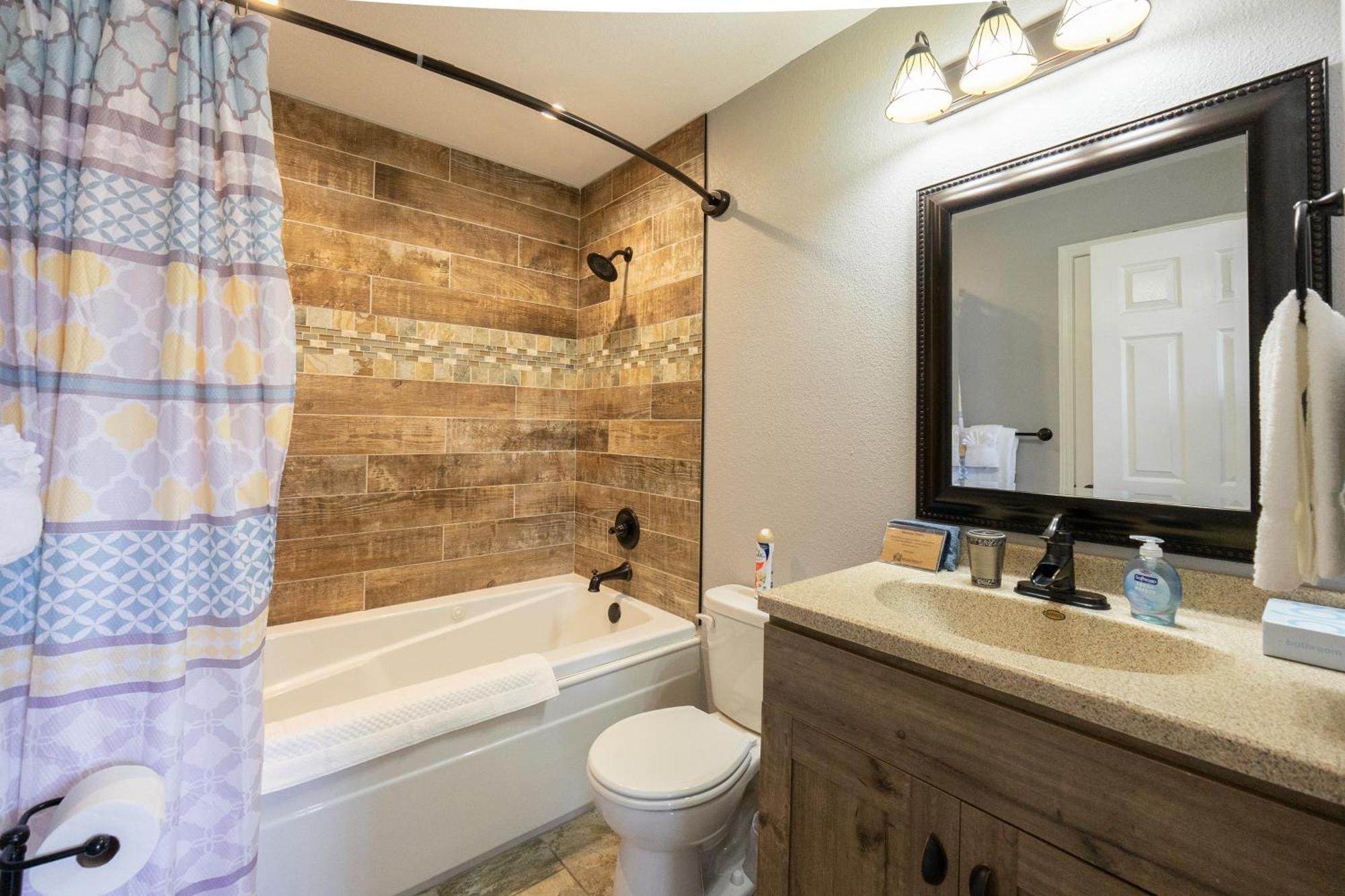 2Br Walk-In Condo - Near The 76 Strip - Free Wifi - Pool - Free Tickets Included - Clb-3 แบรนสัน ภายนอก รูปภาพ