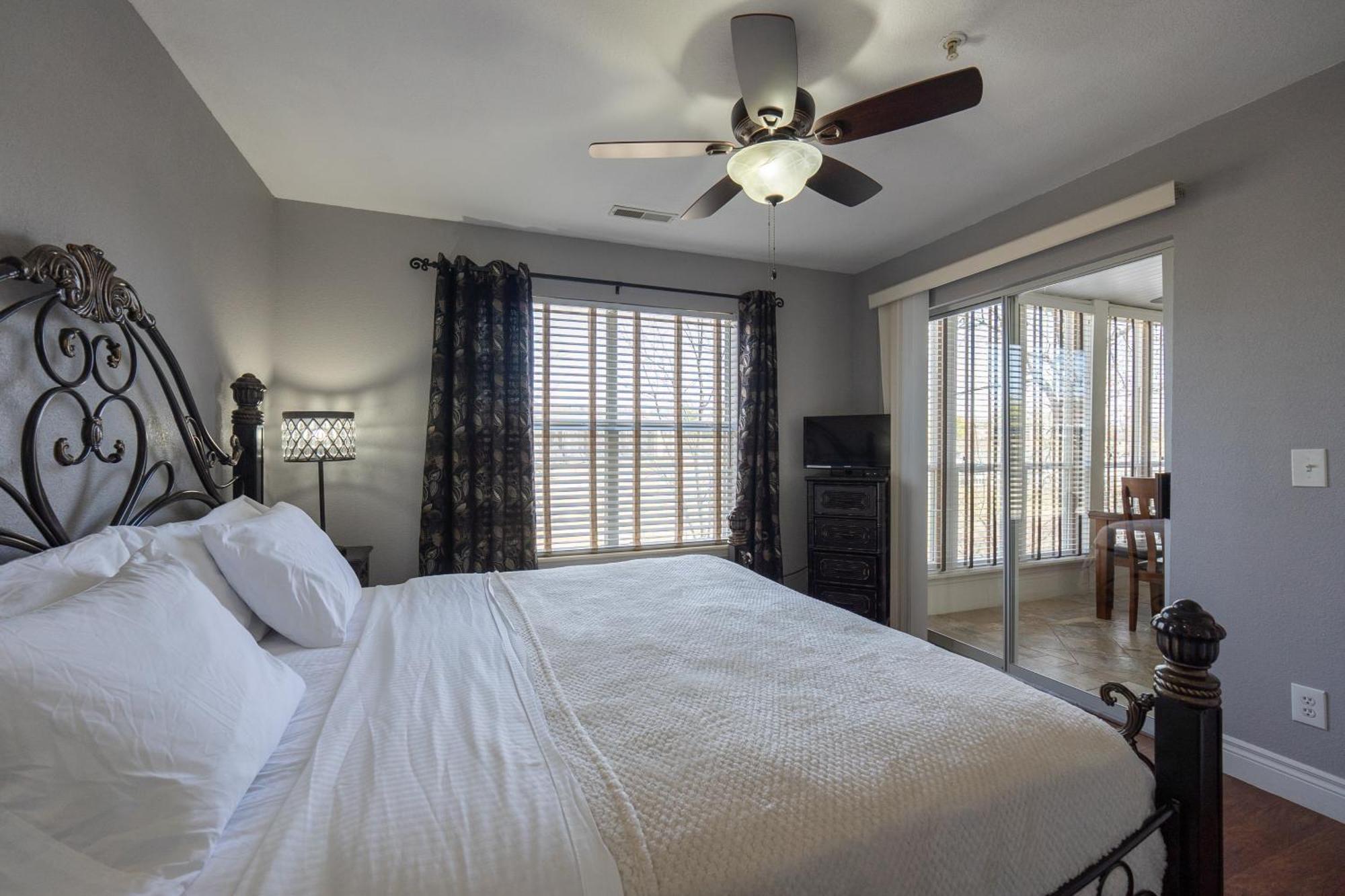 2Br Walk-In Condo - Near The 76 Strip - Free Wifi - Pool - Free Tickets Included - Clb-3 แบรนสัน ภายนอก รูปภาพ